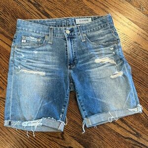 Women’s AG Nikki cut off Jean shorts size 26